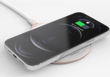 VONMÄHLEN Wireless Charging Pad 'Aura' in Gold