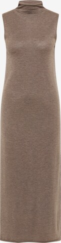 DreiMaster Klassik Knit dress in Beige: front