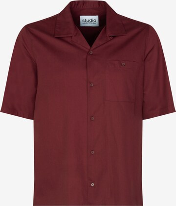 Studio Seidensticker Regular fit Button Up Shirt 'Studio' in Red: front