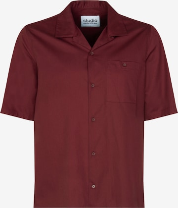 Studio Seidensticker Regular fit Button Up Shirt 'Studio' in Red: front