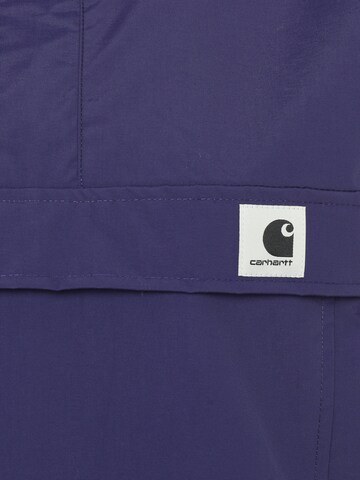 Carhartt WIP Overgangsjakke 'Nimbus' i lilla