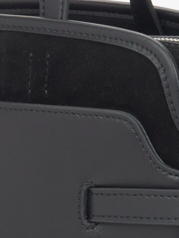 Estro Handbag '1221' in Black