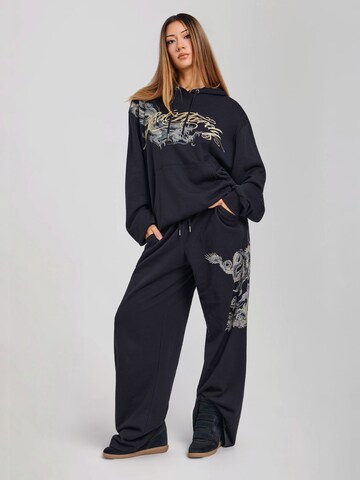 Ed Hardy Sweatshirt i svart