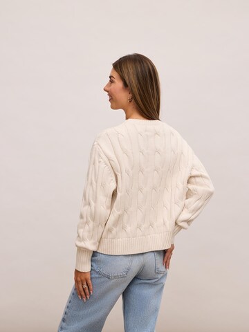 noar studios Πουλόβερ σε μπεζ