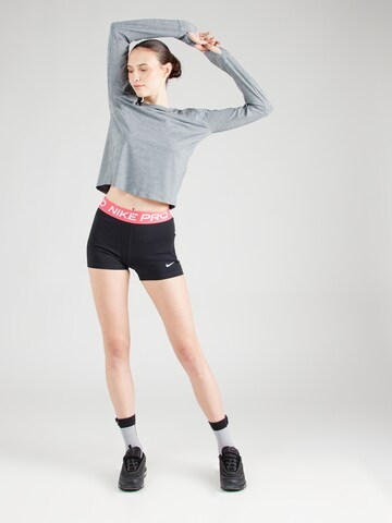 NIKE Функциональная футболка 'ONE CLASSIC' в Серый