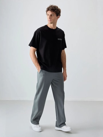 Tommy Life T-Shirts in Schwarz