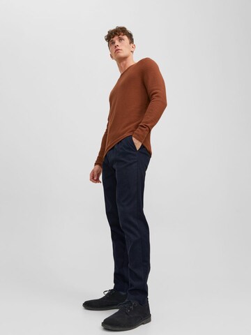 JACK & JONES Tapered Pleat-Front Pants 'Ace Harvey' in Blue