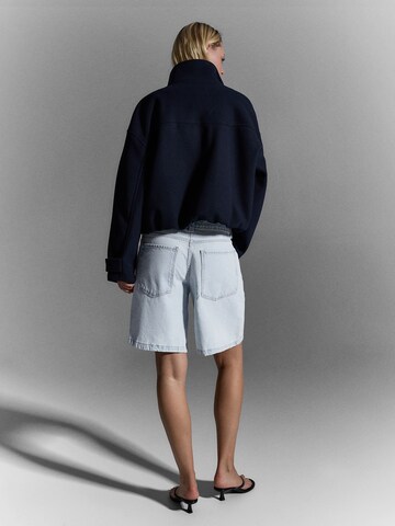 BershkaBaggy Traperice - plava boja