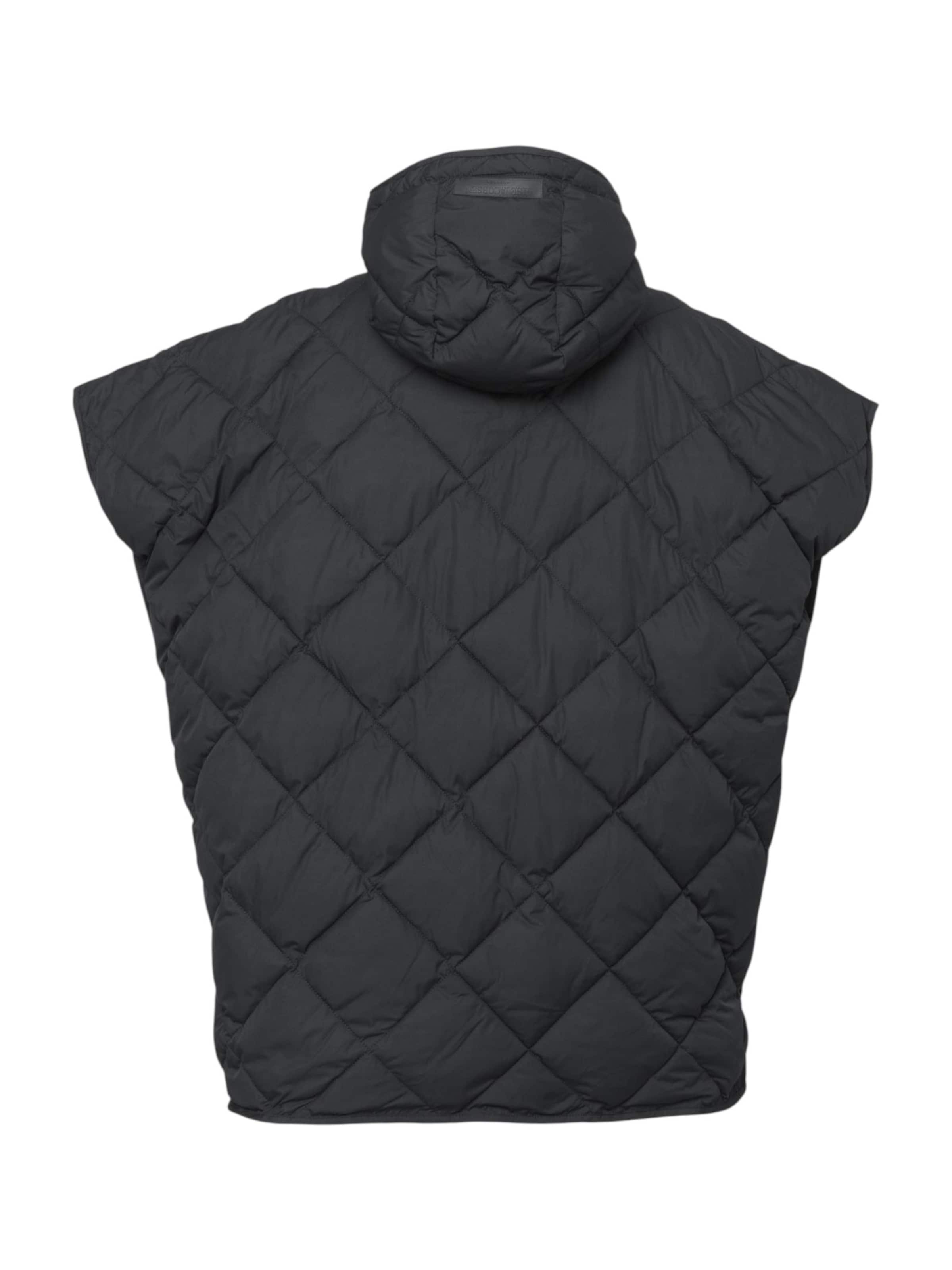 Cape 'PEPPY12' ILSE JACOBSEN en noir