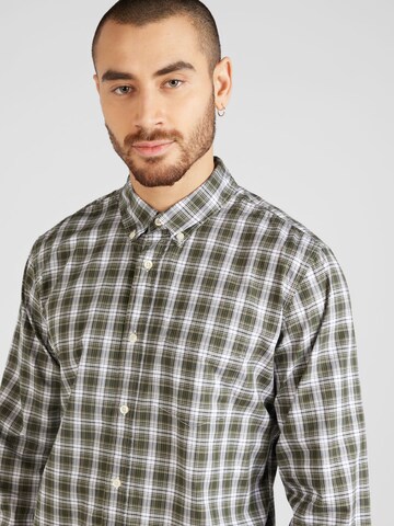 GAP Regular fit Button Up Shirt in Green