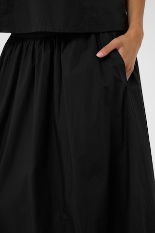 SOAKED IN LUXURY - Falda 'SLAlmeda' en negro
