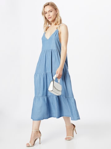 Robe d’été PATRIZIA PEPE en bleu