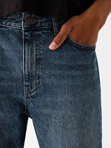 Bershka Regular Jeans in Blue