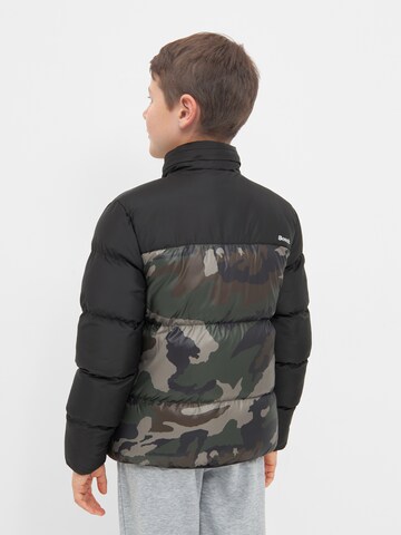 BENCH Winter Jacket in Black