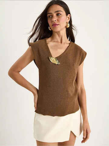 Bianco Lucci Stricktop in Braun: Vorderseite