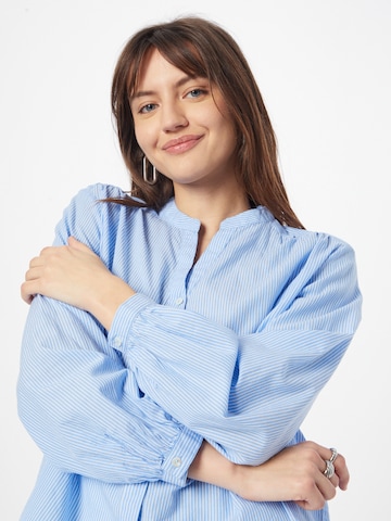 Camicia da donna 'Kaia' di LA STRADA UNICA in blu