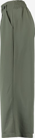 Loosefit Pantaloni con pieghe 'Ar44iane' di Hailys in verde