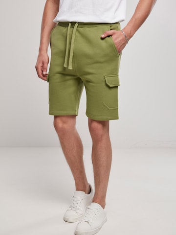 Regular Pantaloni cu buzunare de la Urban Classics pe verde: față