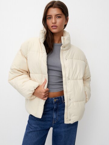 Pull&Bear Tussenjas in Beige: voorkant