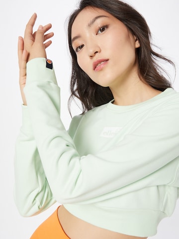 ELLESSE Sweatshirt in Green