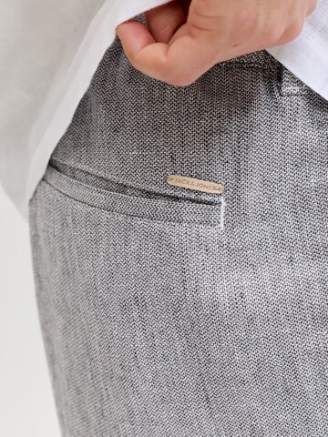 JACK & JONES Tapered Chino Pants in Grey