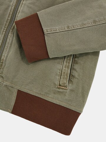 GUESS Between-Season Jacket in Green