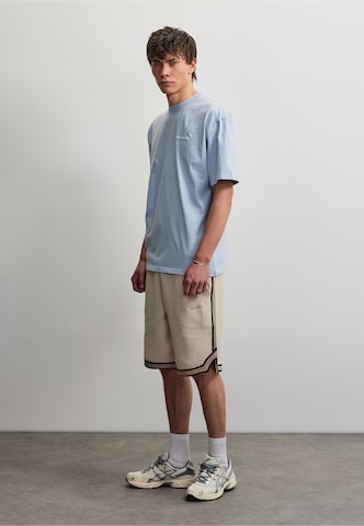 Pegador Regular Shorts in Beige