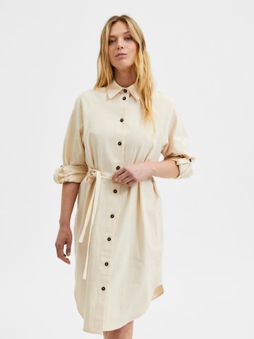 Robe-chemise 'Malvina-Ida' SELECTED FEMME en beige : devant