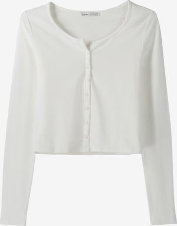 Bershka Knit Cardigan in White: front