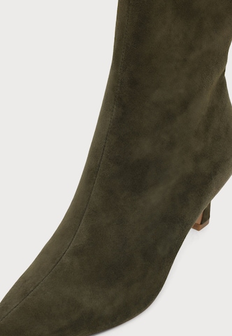 STEVE MADDEN Ботинки 'Lulah' в Зеленый
