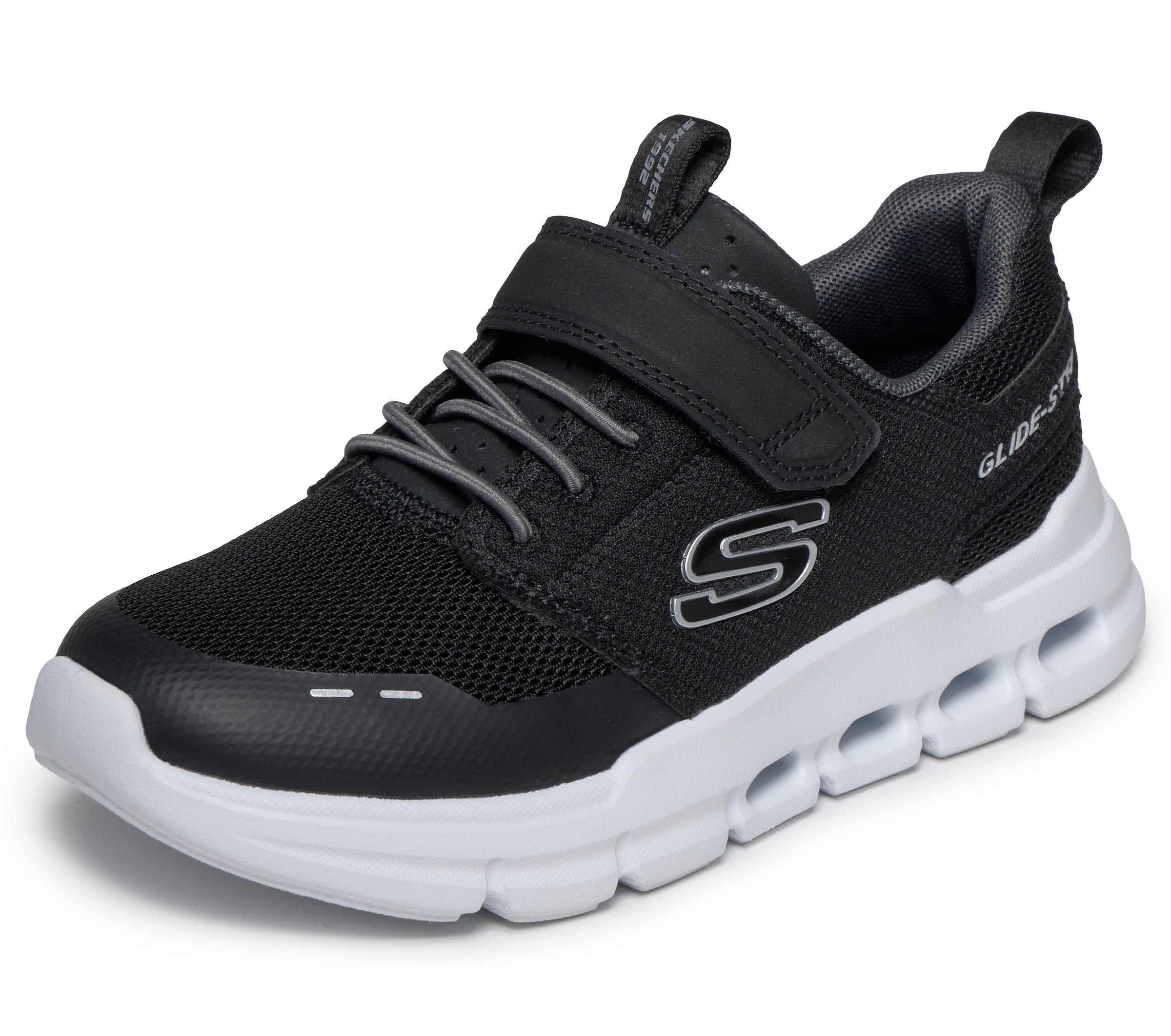 SKECHERS Кроссовки 'Glide Step Flow' в Черный: спереди
