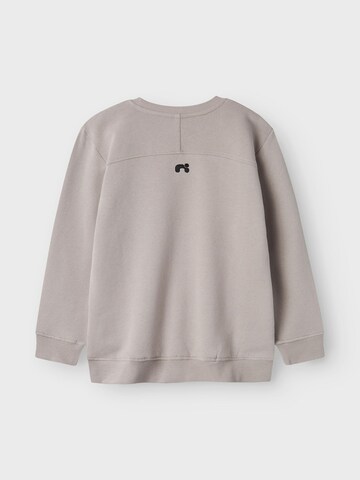 Sweat 'NKMBifinn' NAME IT en gris