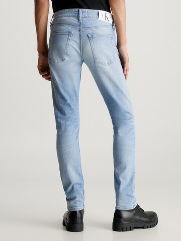 Coupe slim Jean Calvin Klein Jeans en bleu