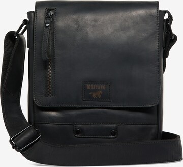 MUSTANG Crossbody Bag in Black: front