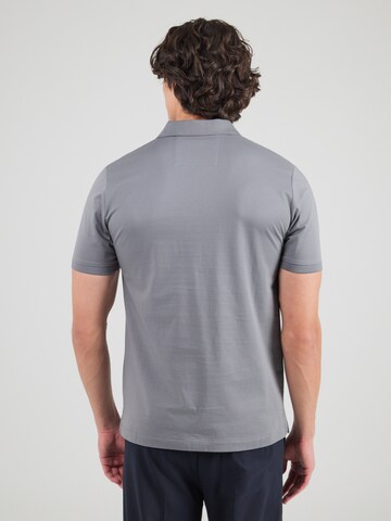 s.OliverMajica - siva boja