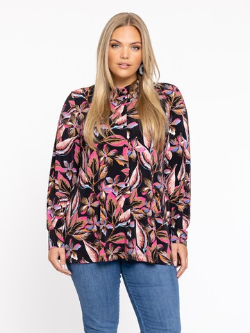 YOEK Blouse in Black: front