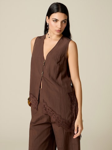 oltre Blouse in Brown