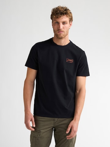 Petrol Industries T-shirt i svart: framsida