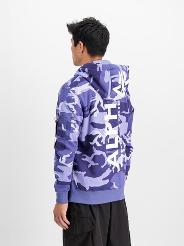 ALPHA INDUSTRIES Sweatshirt in Lila