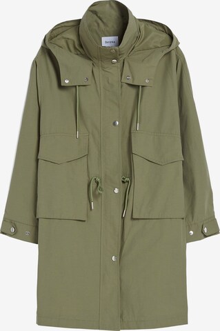 Bershka Between-Seasons Parka in Green: front