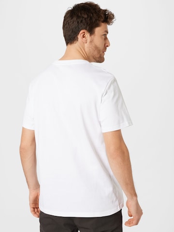 ARMEDANGELS قميص 'Maarkus' بلون أبيض