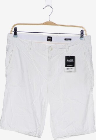 BOSS Shorts in 34 in White: front