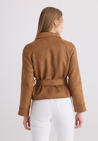 Felix Hardy Between-Season Jacket in Beige