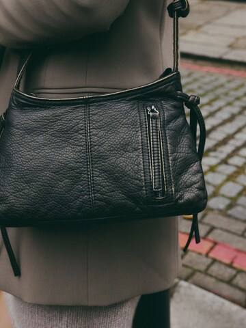 Next Umhängetasche in Schwarz