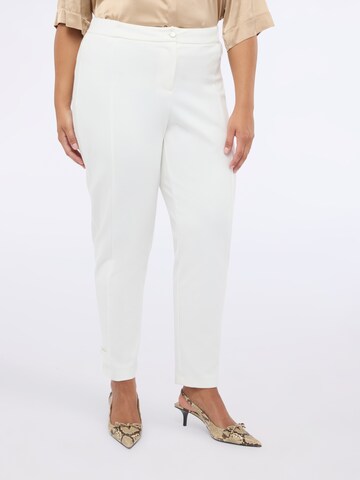 Regular Pantalon Fiorella Rubino en blanc
