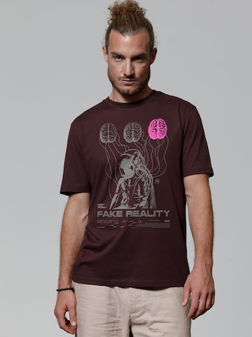 Watapparel Shirt 'Fake Reality' in Rood: voorkant