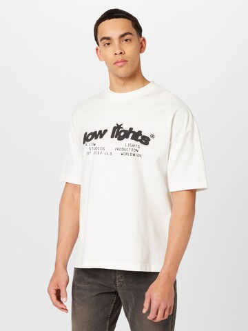 Low Lights Studios T-shirt i vit: framsida