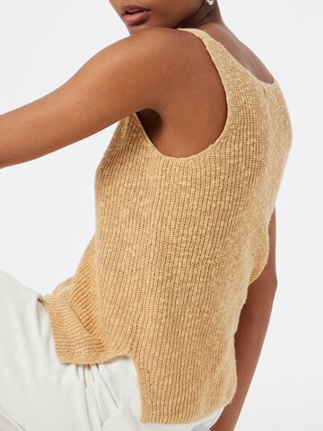 Top in maglia di GAP in beige