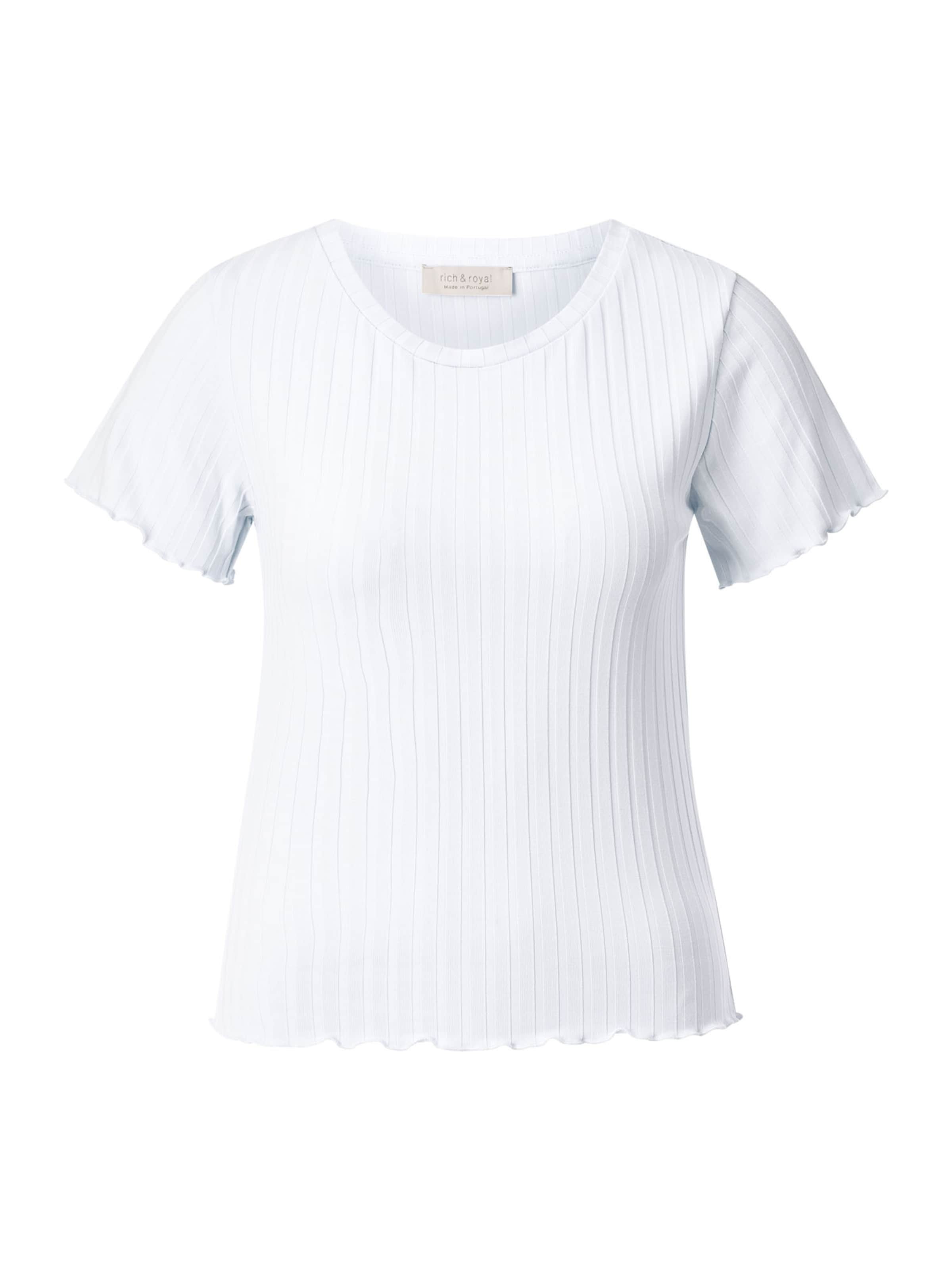 Rich & Royal Shirt in White: front