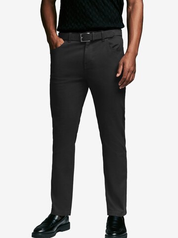 Coupe slim Pantalon Next en noir : devant